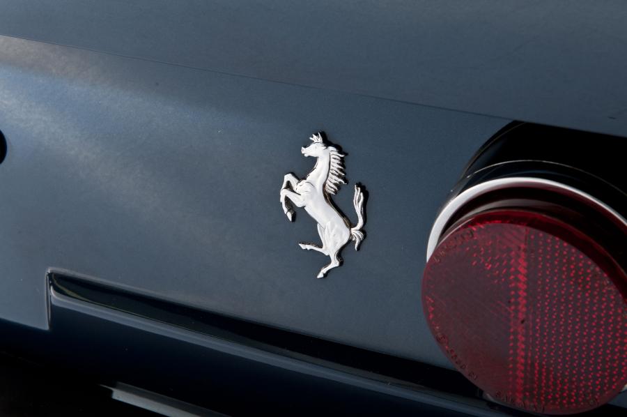  Ferrari 365 GTC/4 1972 года  (фото 10 из 55)
